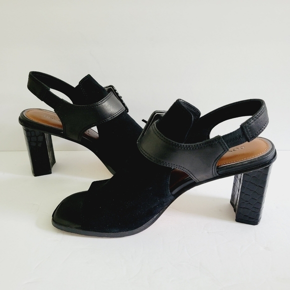 New Donald Pliner Suede Block Heel Sandals, Size 8 - Picture 1 of 7